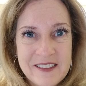 Meet your Posher, Renee